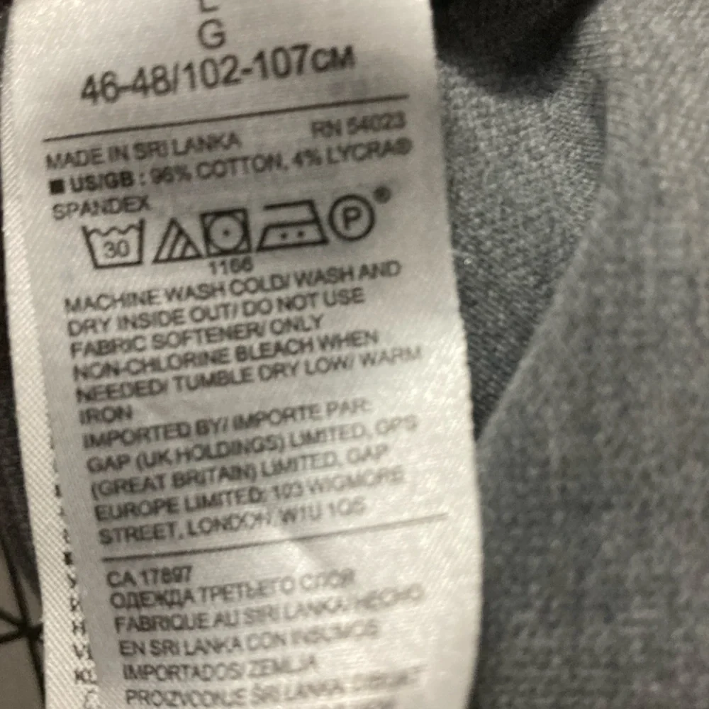 Banana Republic Men’s Large Grey Performance‎ Pique Polo Shirt